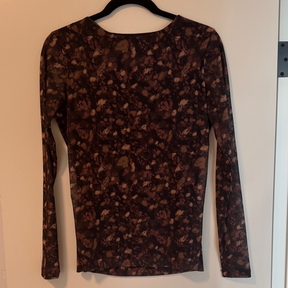 Patterned Mesh T-Shirt (lined)